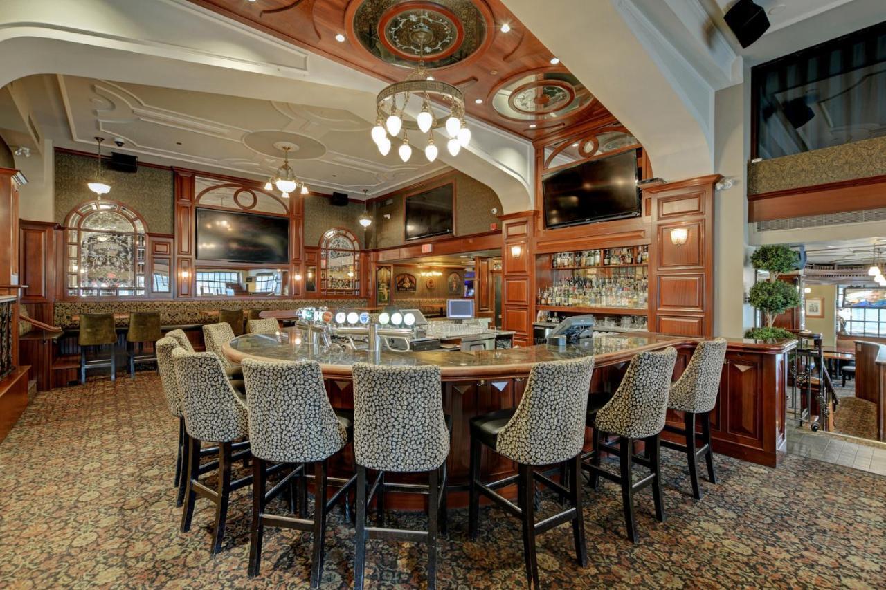 Hotel Strathcona 3*
